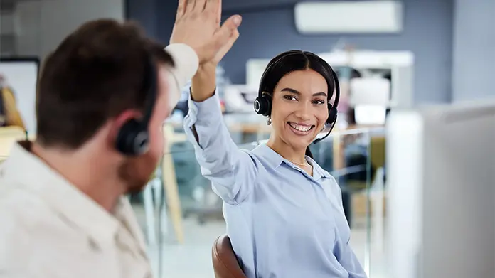 crm_696x391_02